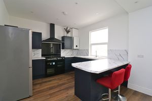 Photo 18- click for photo gallery